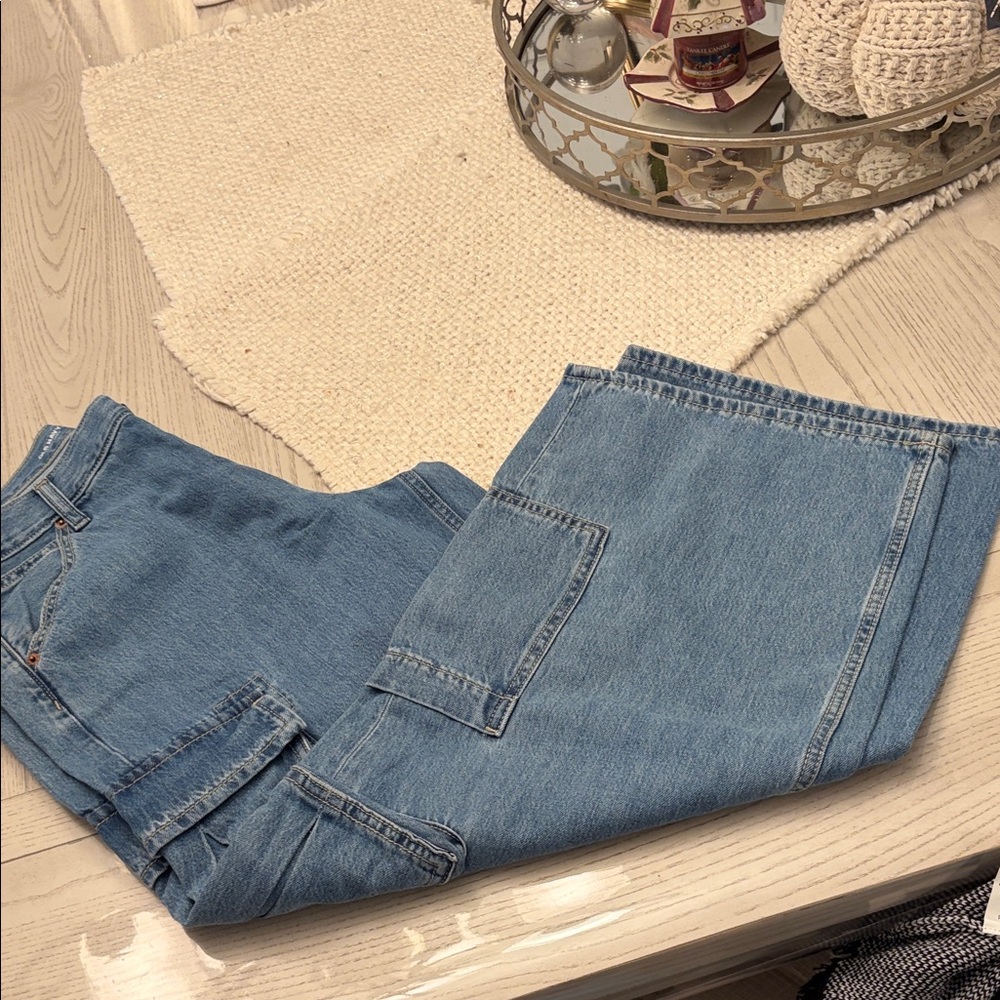 Old Navy Women's Blue Flare & Wide Leg Jeans cargoes